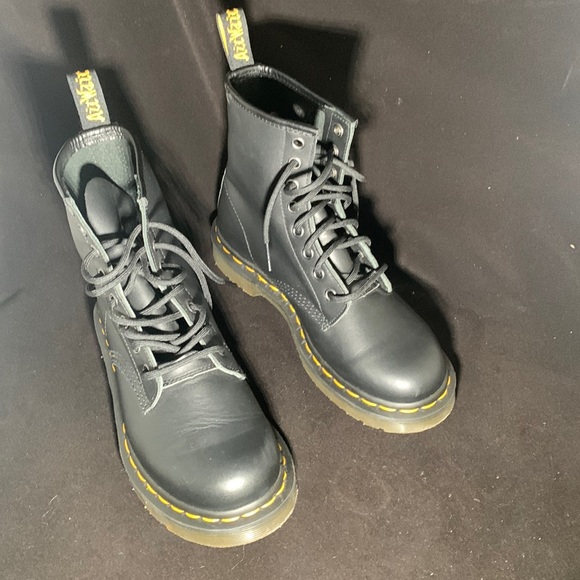 US size 6.  Worn one time. - Picture 1 of 6